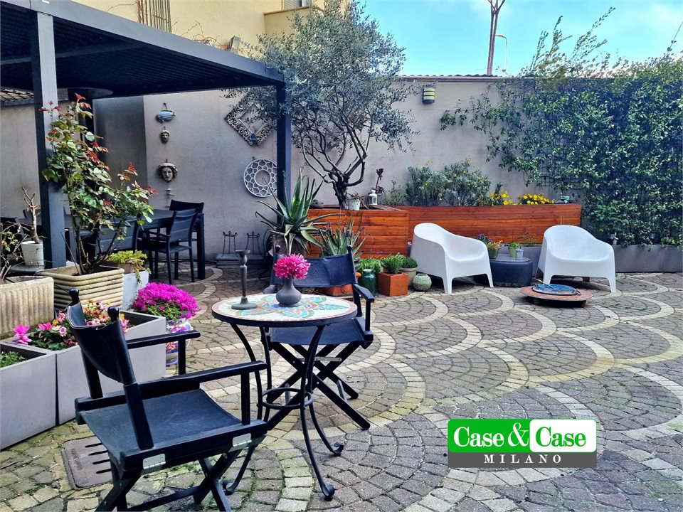 Villa classe A4 a Milano