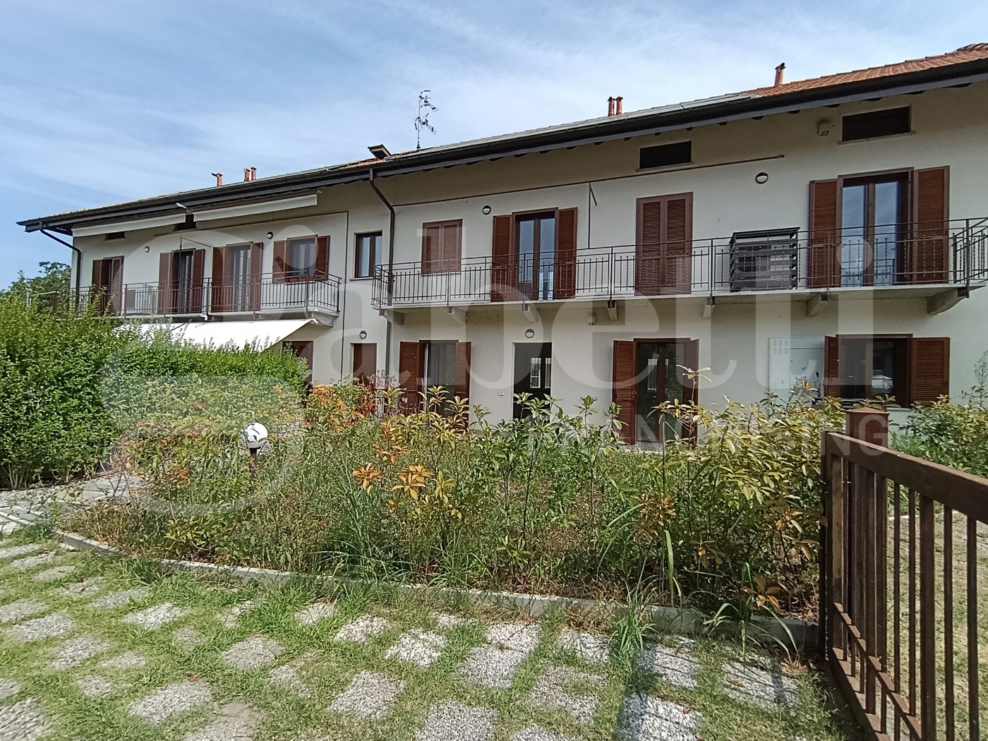 Bilocale con giardino a Vergiate