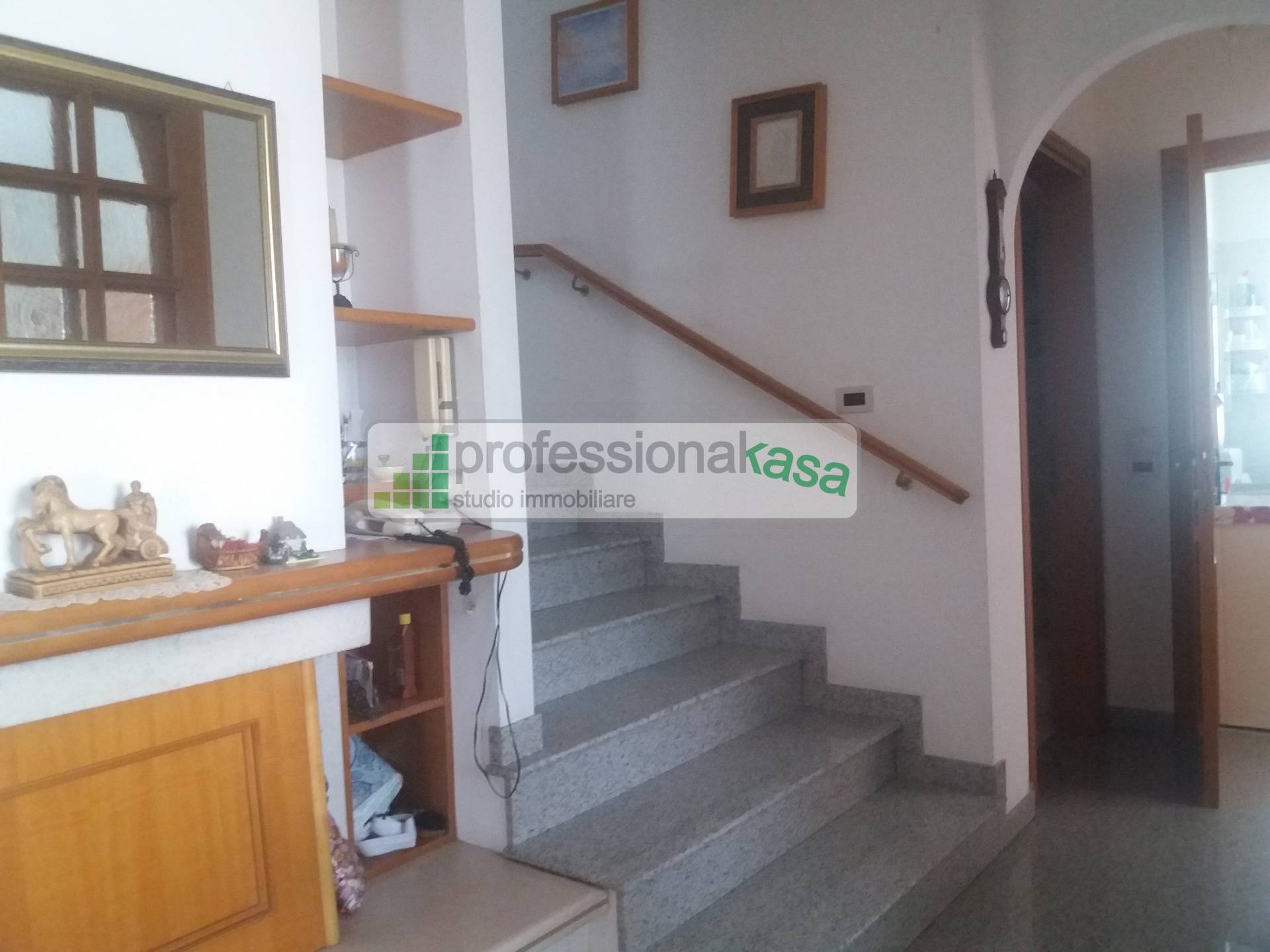 Casa semindipendente in vendita a Vasto, 5 Vasto Nord