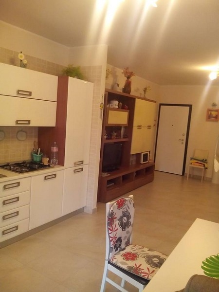 Appartamento con ingresso indipendente in vendita a Vasto, 3 Vasto Marina