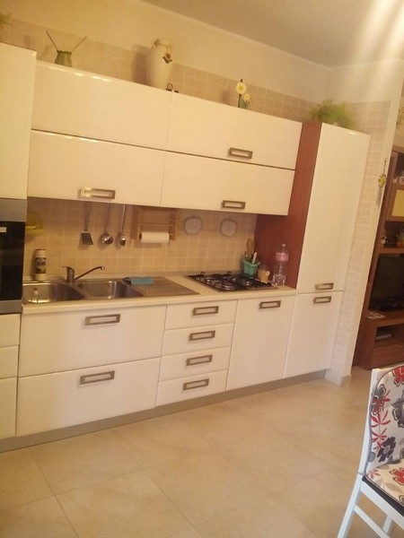 Appartamento con ingresso indipendente in vendita a Vasto, 3 Vasto Marina