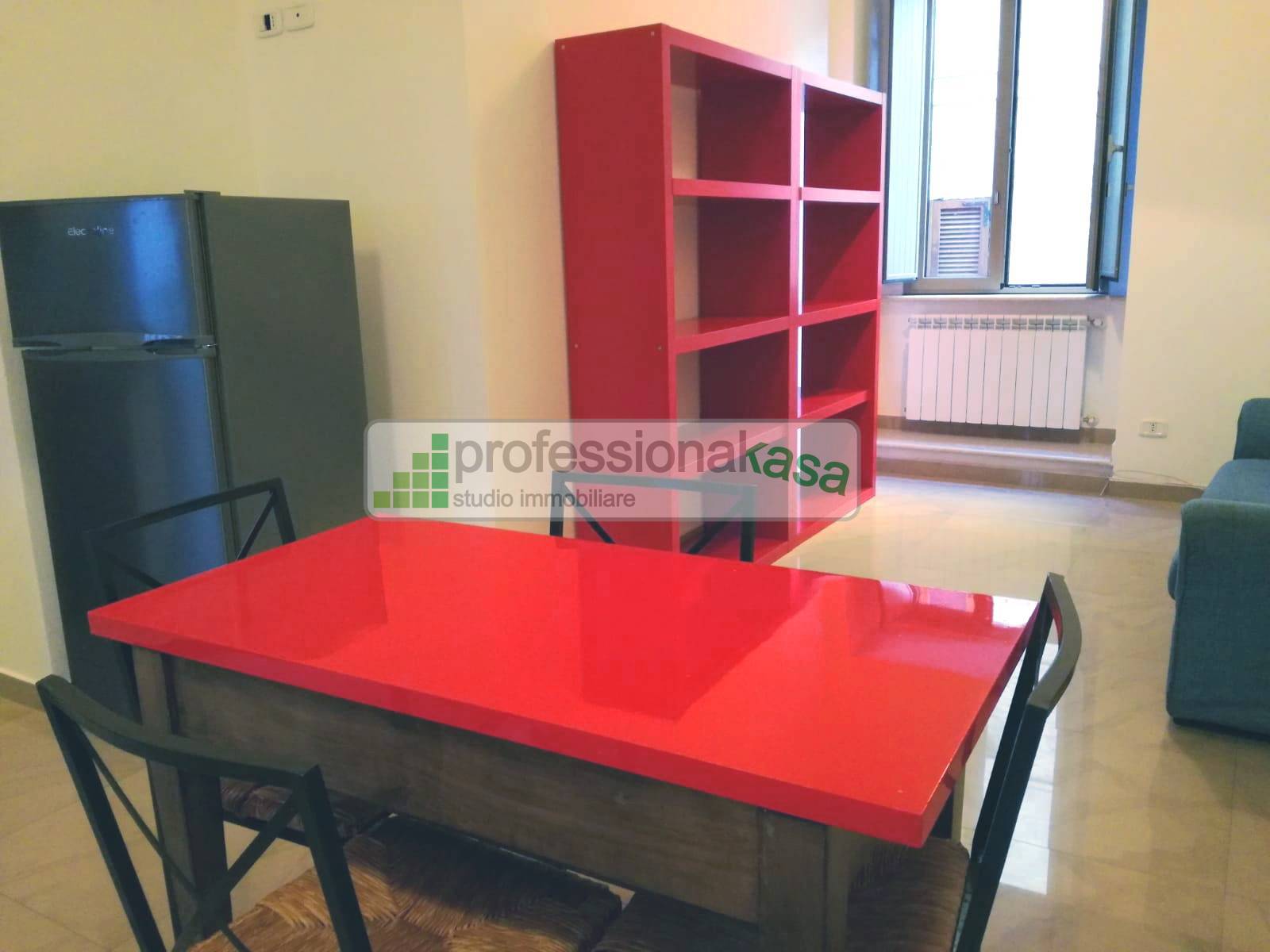 Appartamento con ingresso indipendente in vendita a Vasto, 1 Centro storico