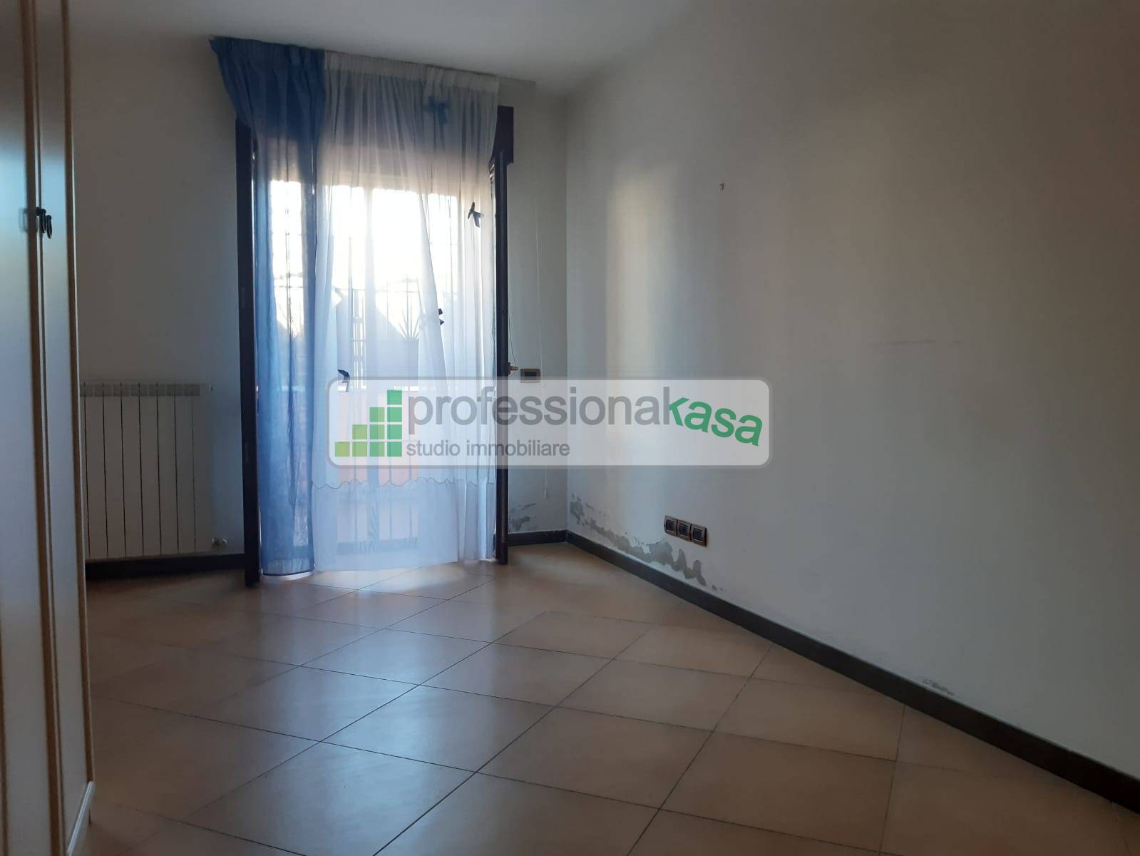 Appartamento con ingresso indipendente in vendita a Vasto, 2 Vasto Sud