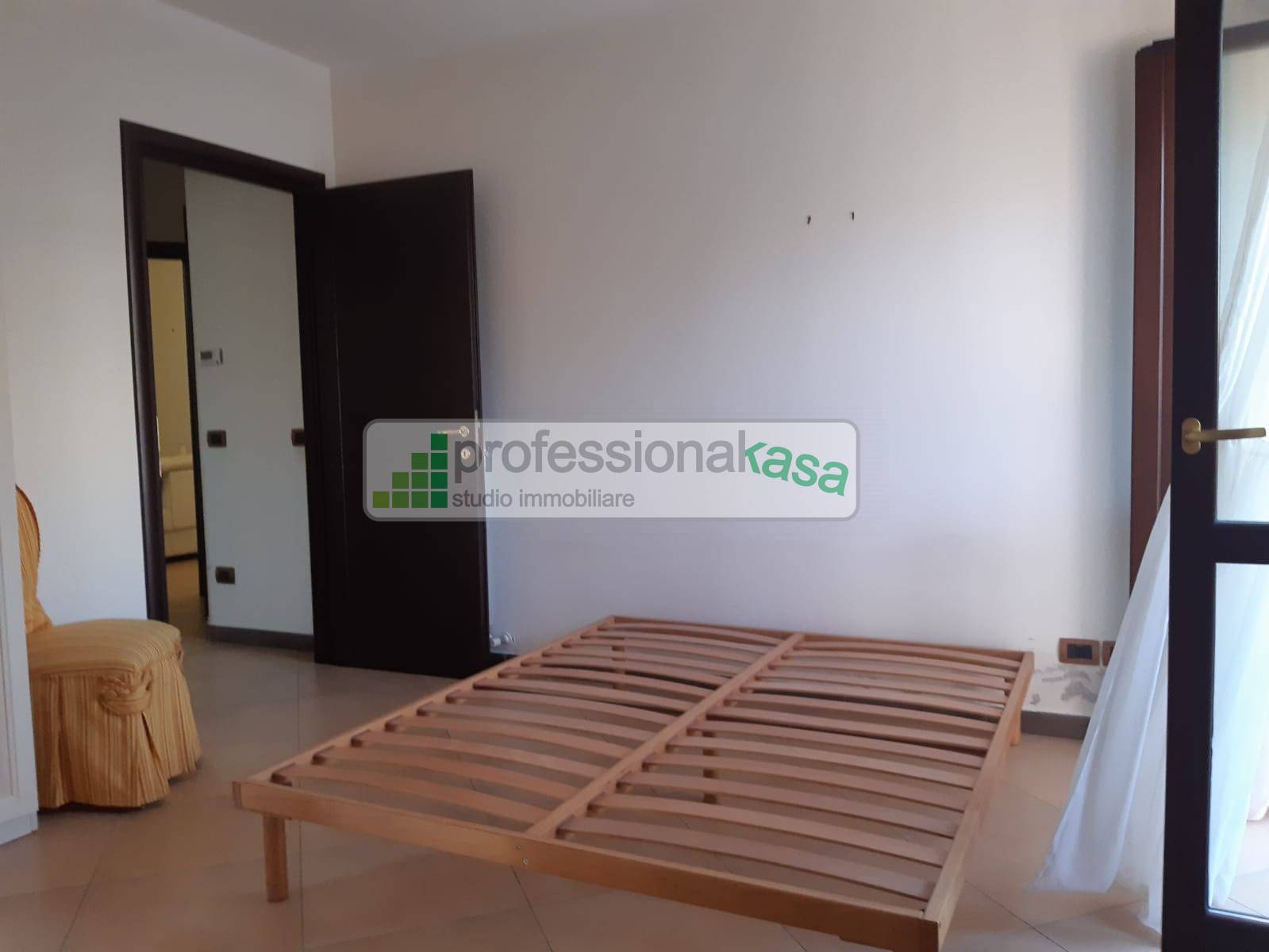 Appartamento con ingresso indipendente in vendita a Vasto, 2 Vasto Sud