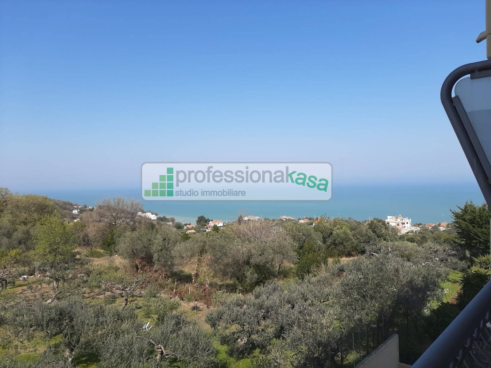 Appartamento in vendita a Vasto, 4 Centrale Commerciale