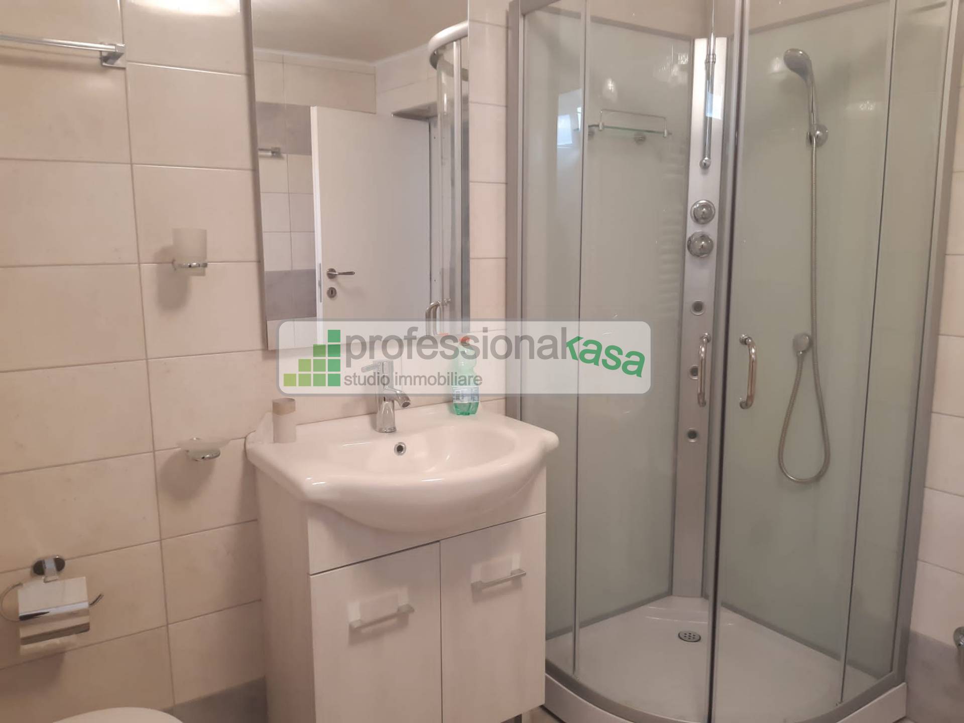 Casa semindipendente in vendita a Vasto, 5 Vasto Nord