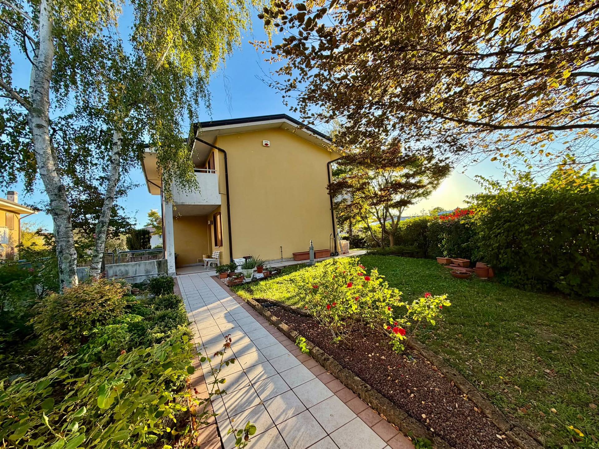 Villette a schiera in vendita a Monfalcone, Aris