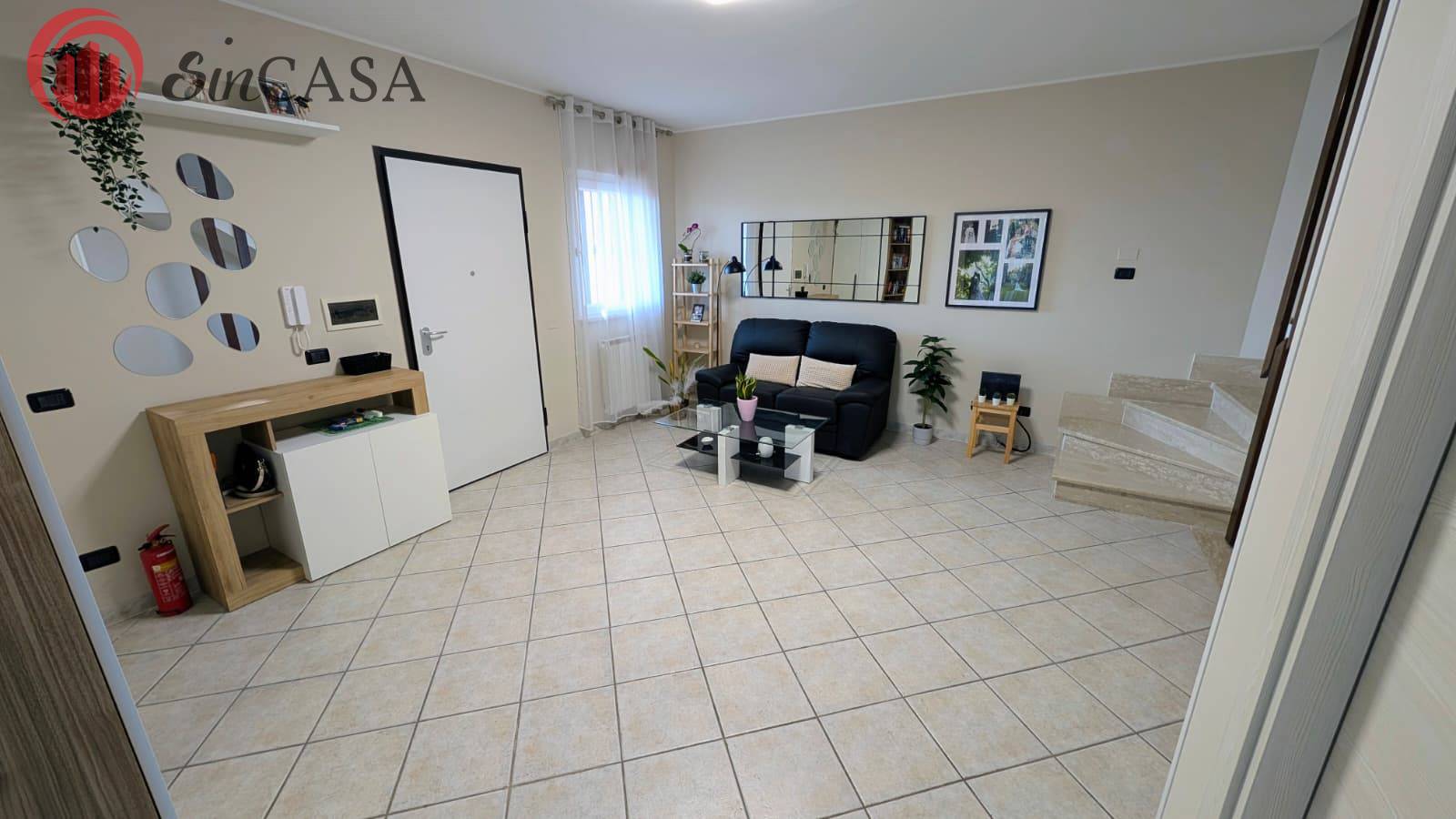 villa quadrifamiliare in vendita a Ladispoli