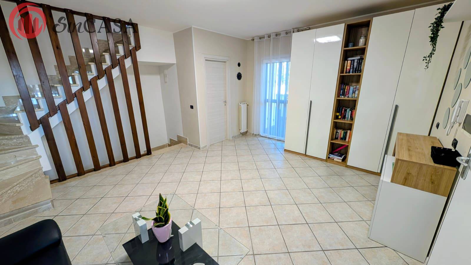 villa quadrifamiliare in vendita a Ladispoli