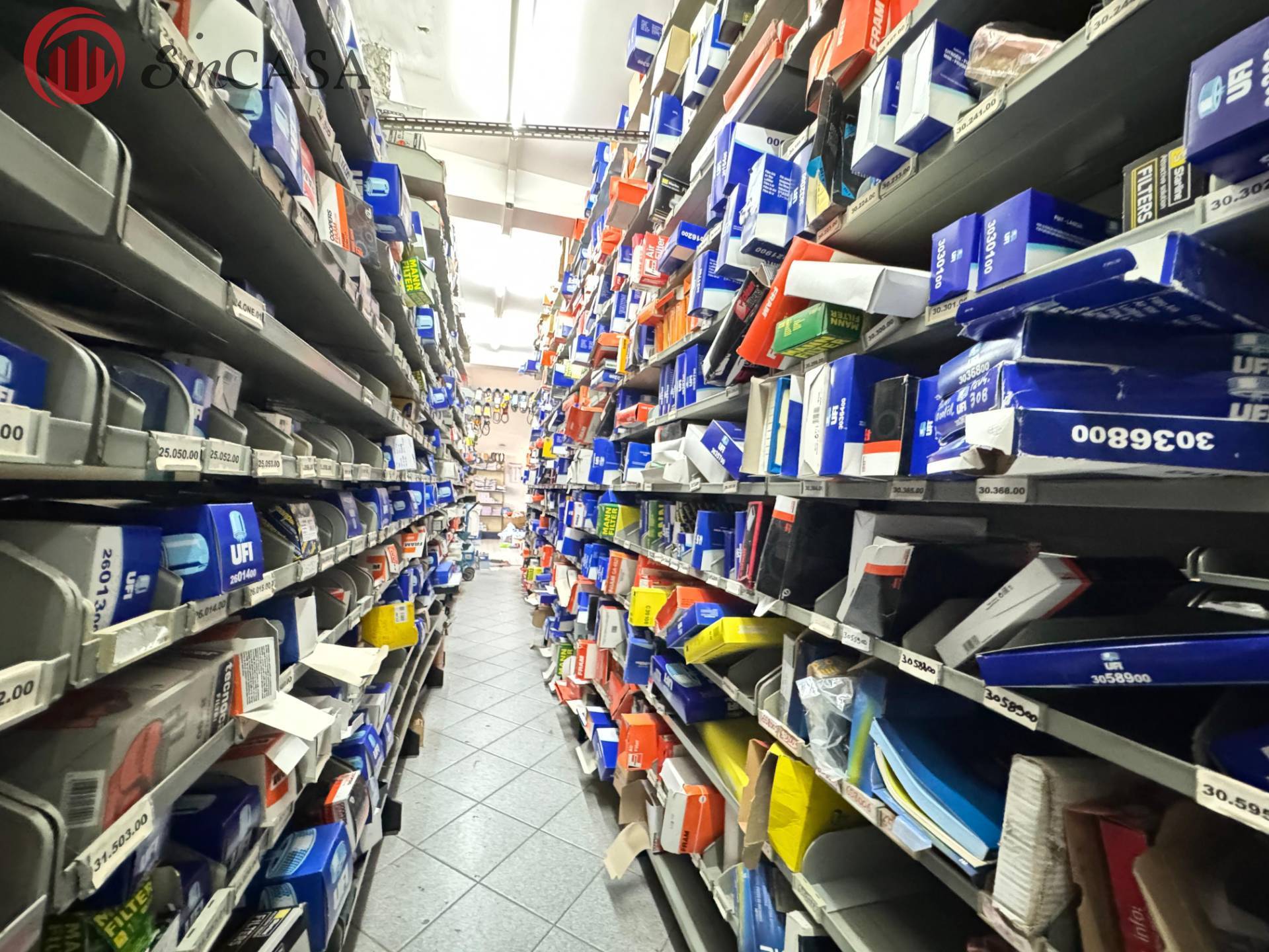 Locale commerciale in vendita a Ladispoli