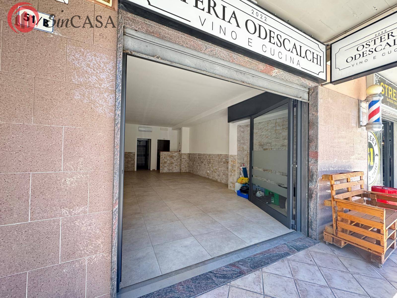 Locale commerciale in affitto a Ladispoli