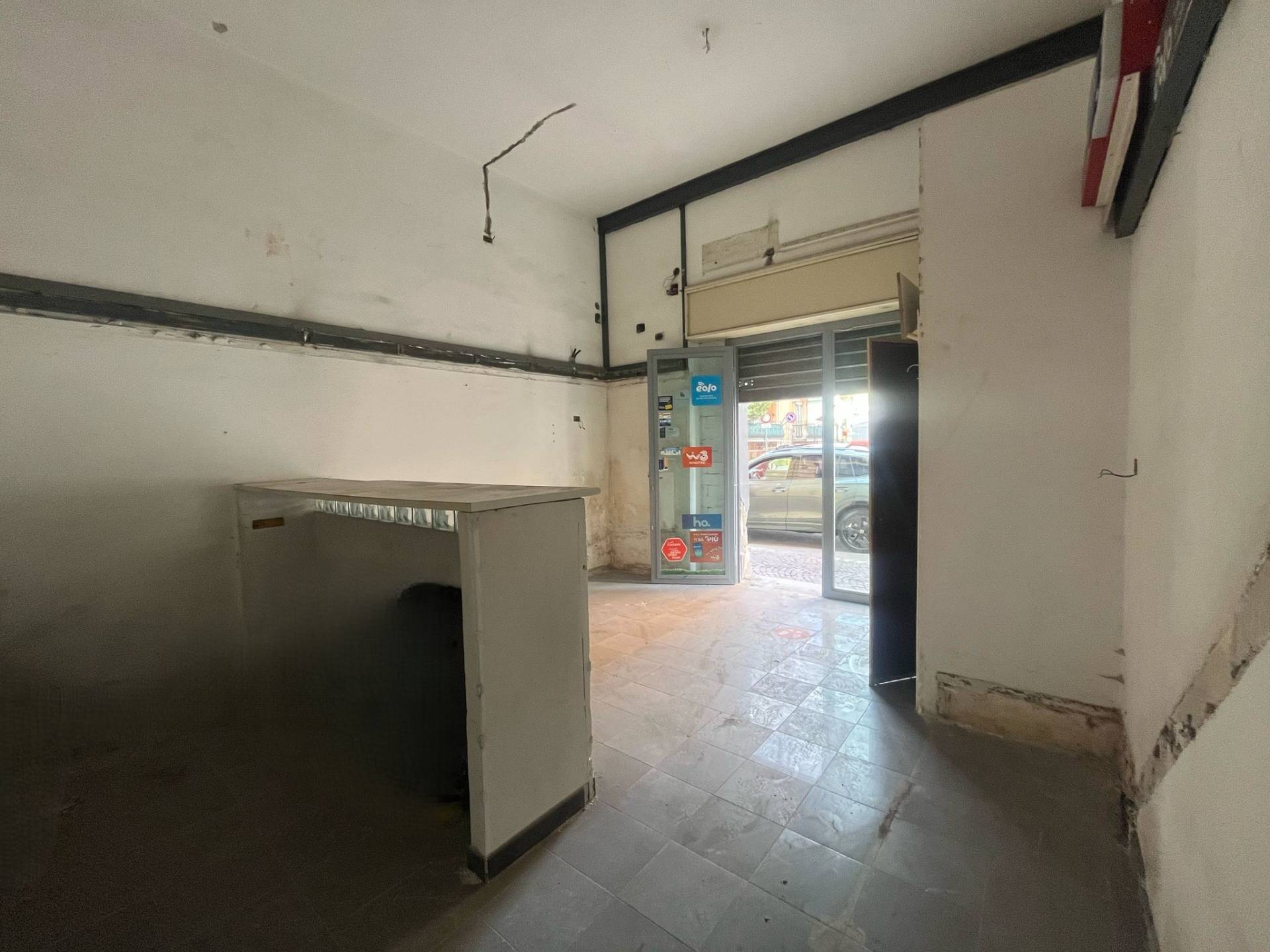 Negozio in affitto a San Giorgio a Cremano
