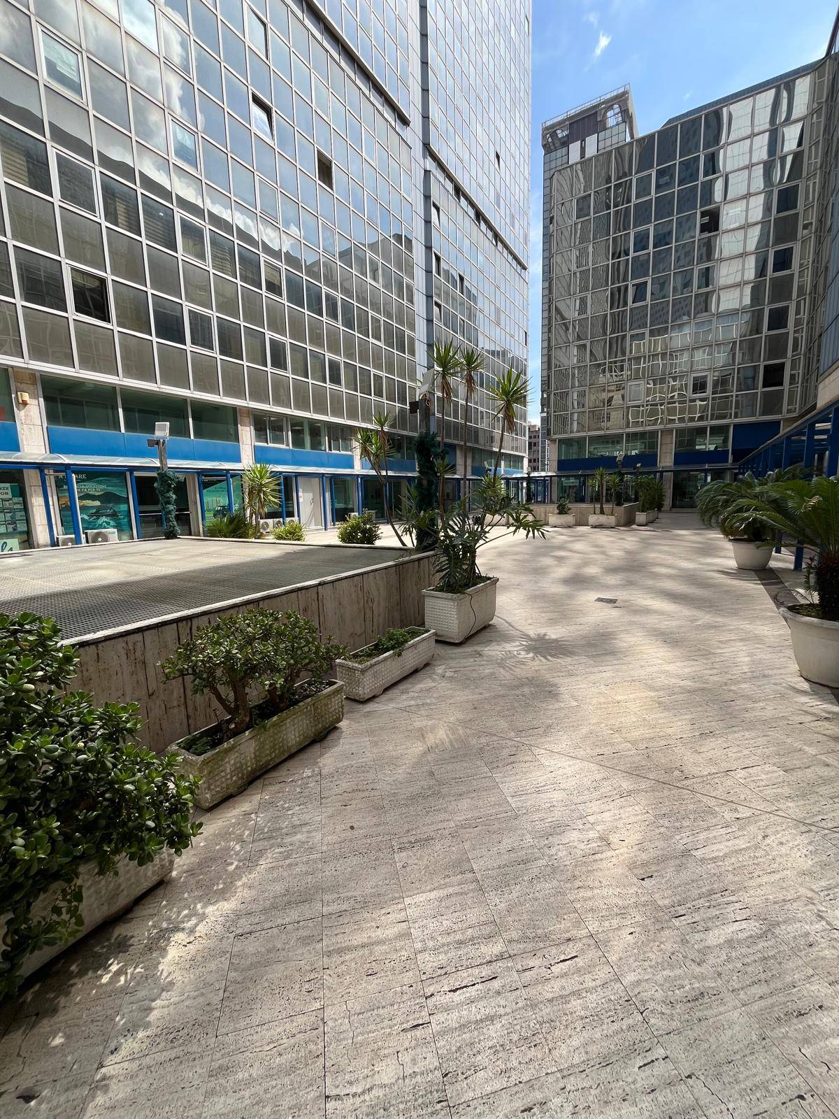 Ufficio in affitto a Napoli