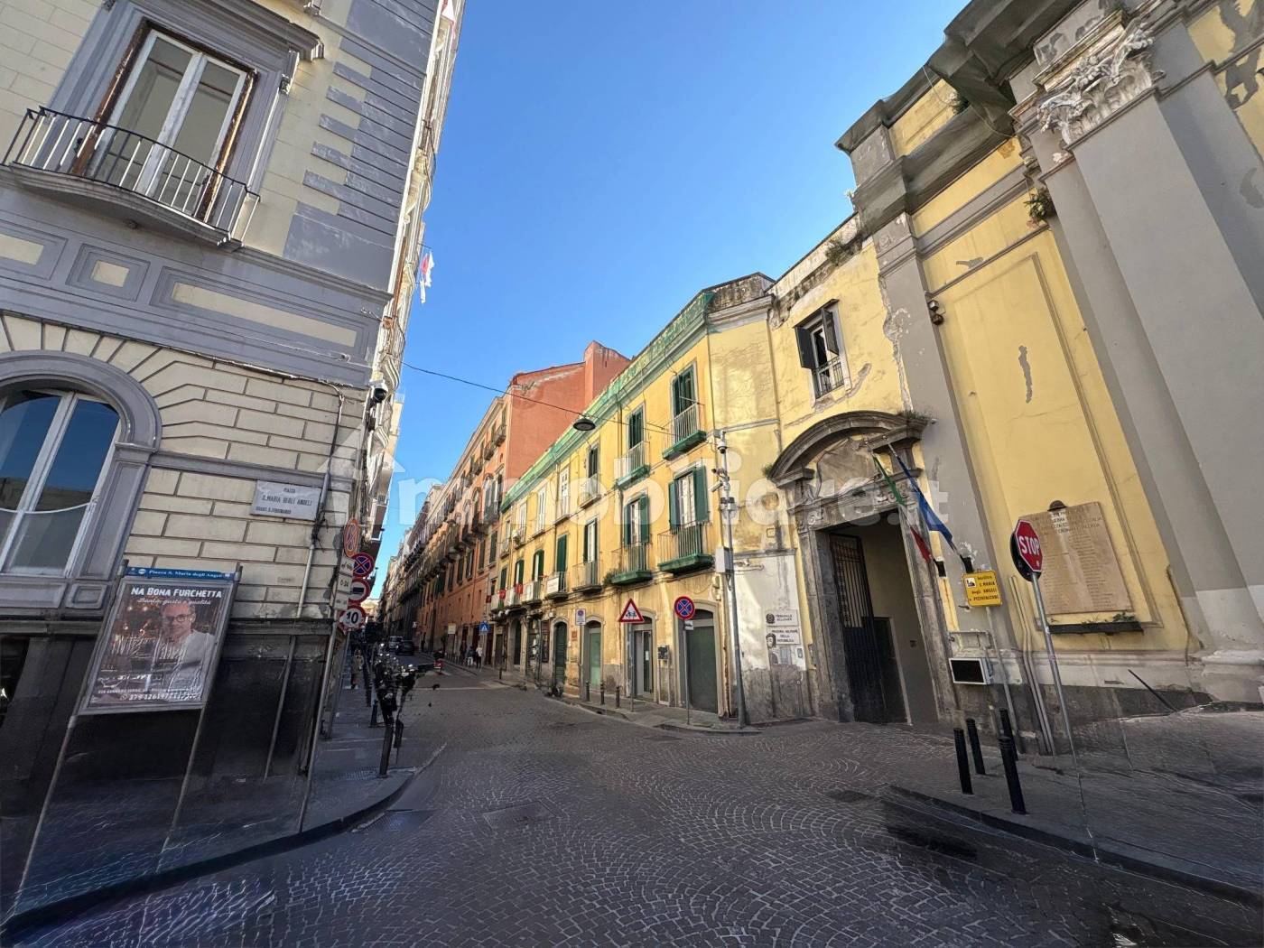Ufficio in vendita a Napoli