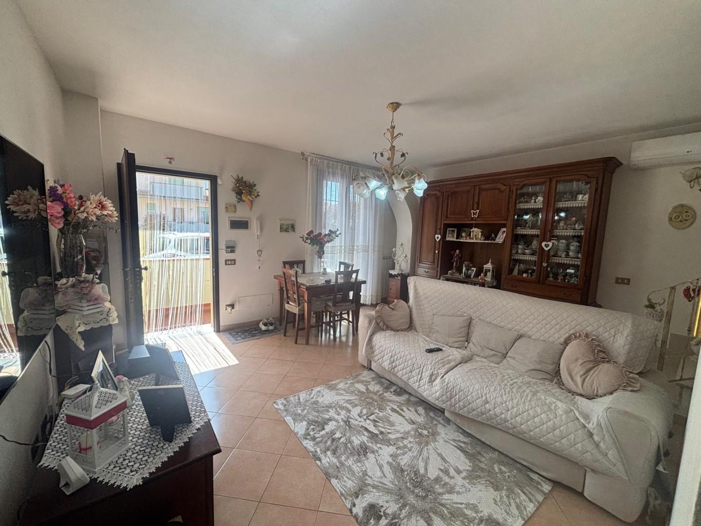 Villa con giardino, Calcinaia fornacette