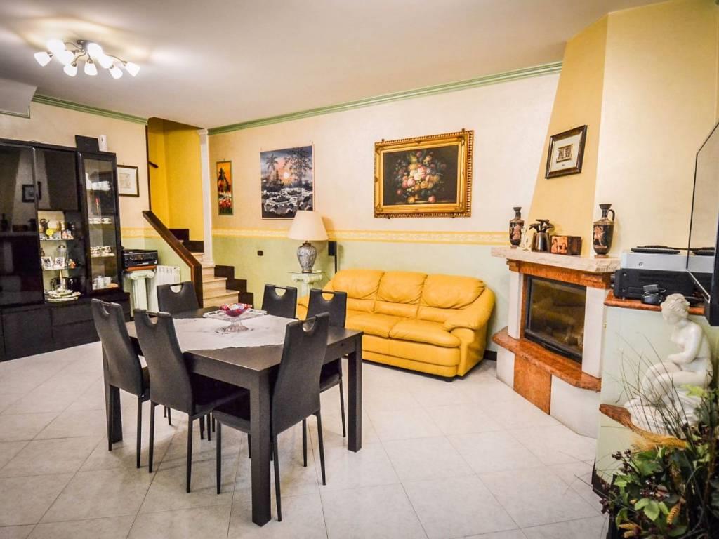 Ville In Vendita A Ladispoli Pcaseit