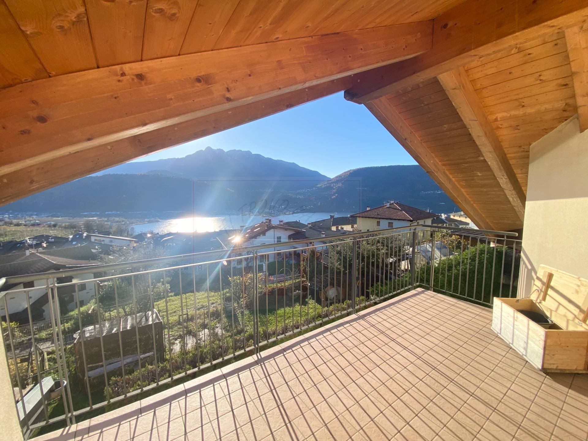 Appartamento in vendita a Tenna