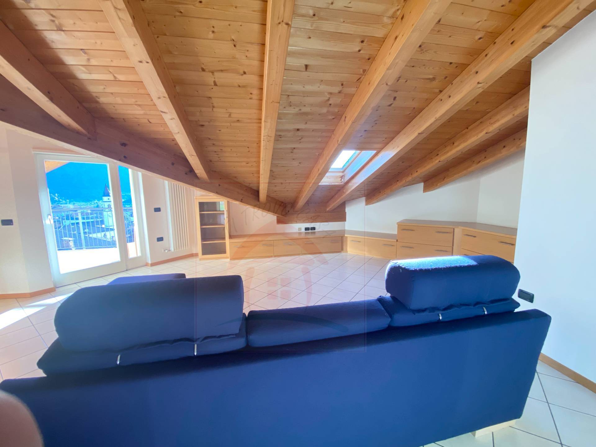 Appartamento in vendita a Tenna