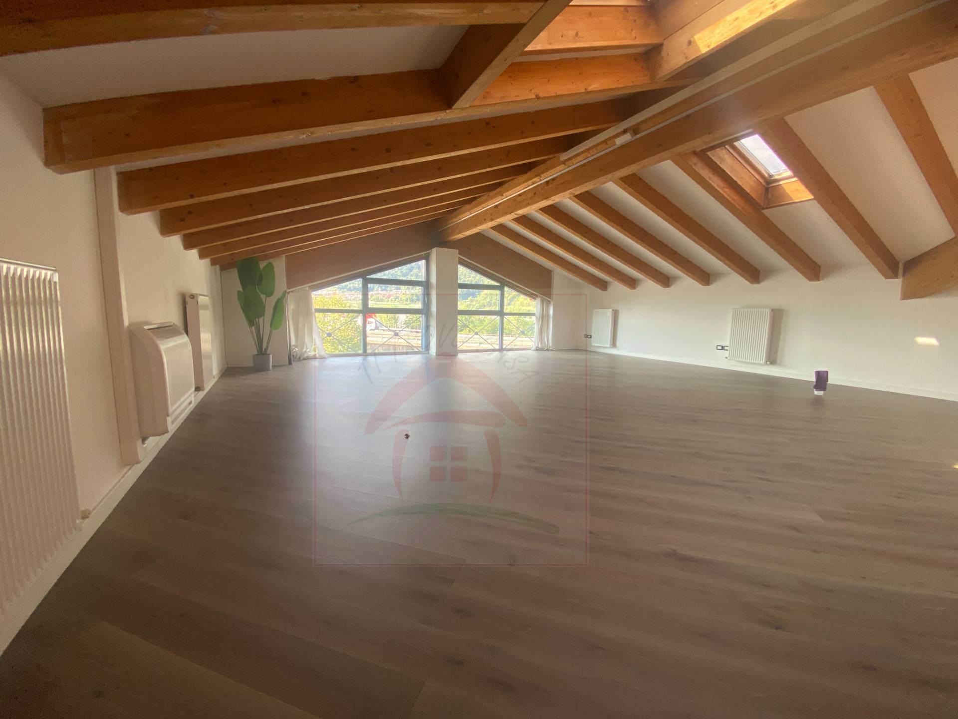 Studio/Ufficio in affitto a Pergine Valsugana