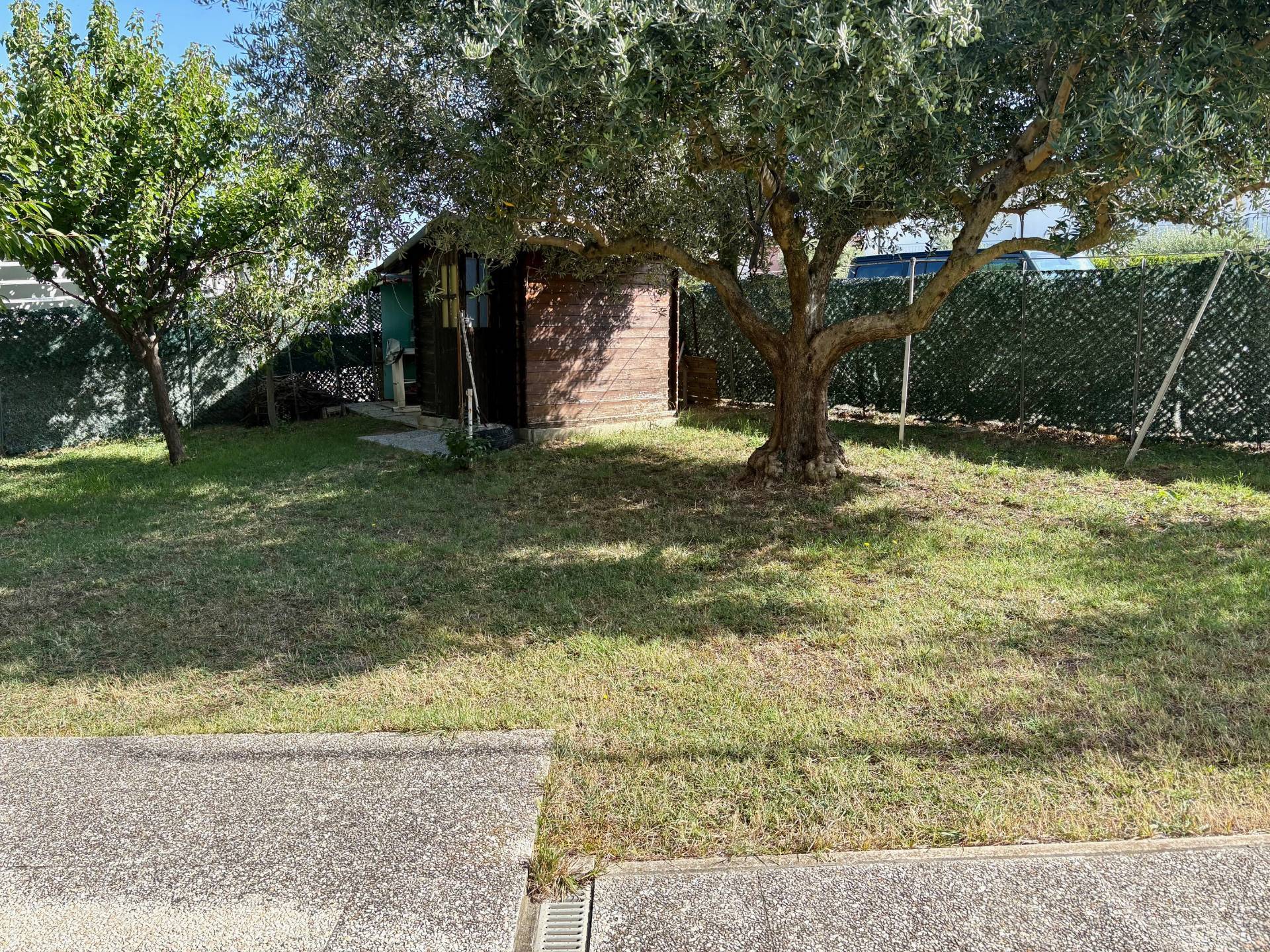 Casa a schiera indipendente in vendita a Montemarciano