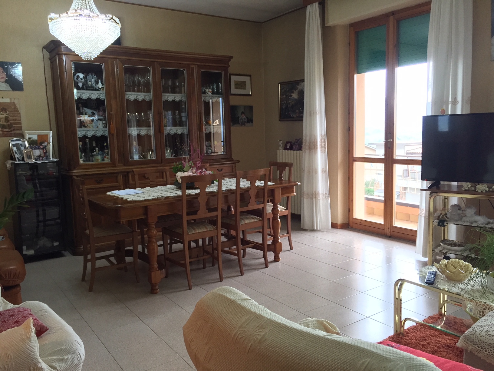 Doppio appartamento in vendita a Cupramontana