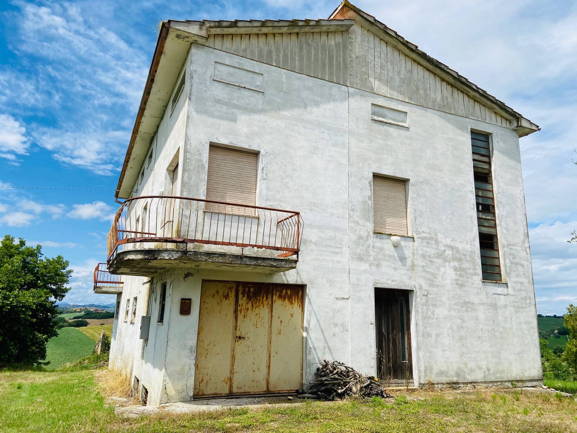 Doppio Casolare in vendita a Belvedere Ostrense