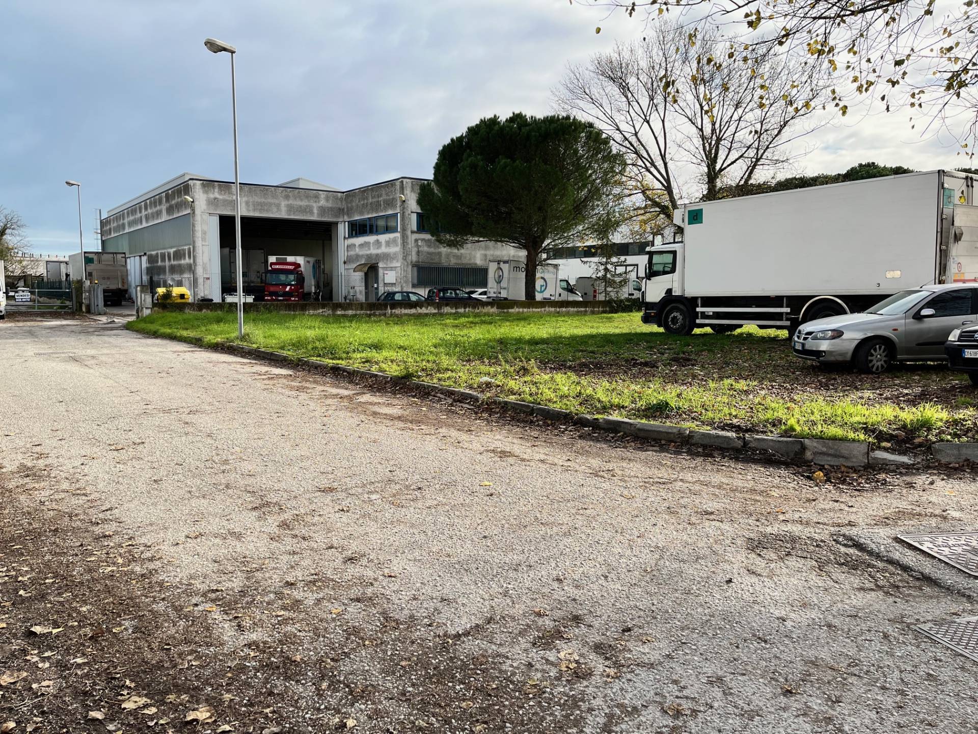 Terreno edificabile in vendita a Montemarciano, Marina di Montemarciano