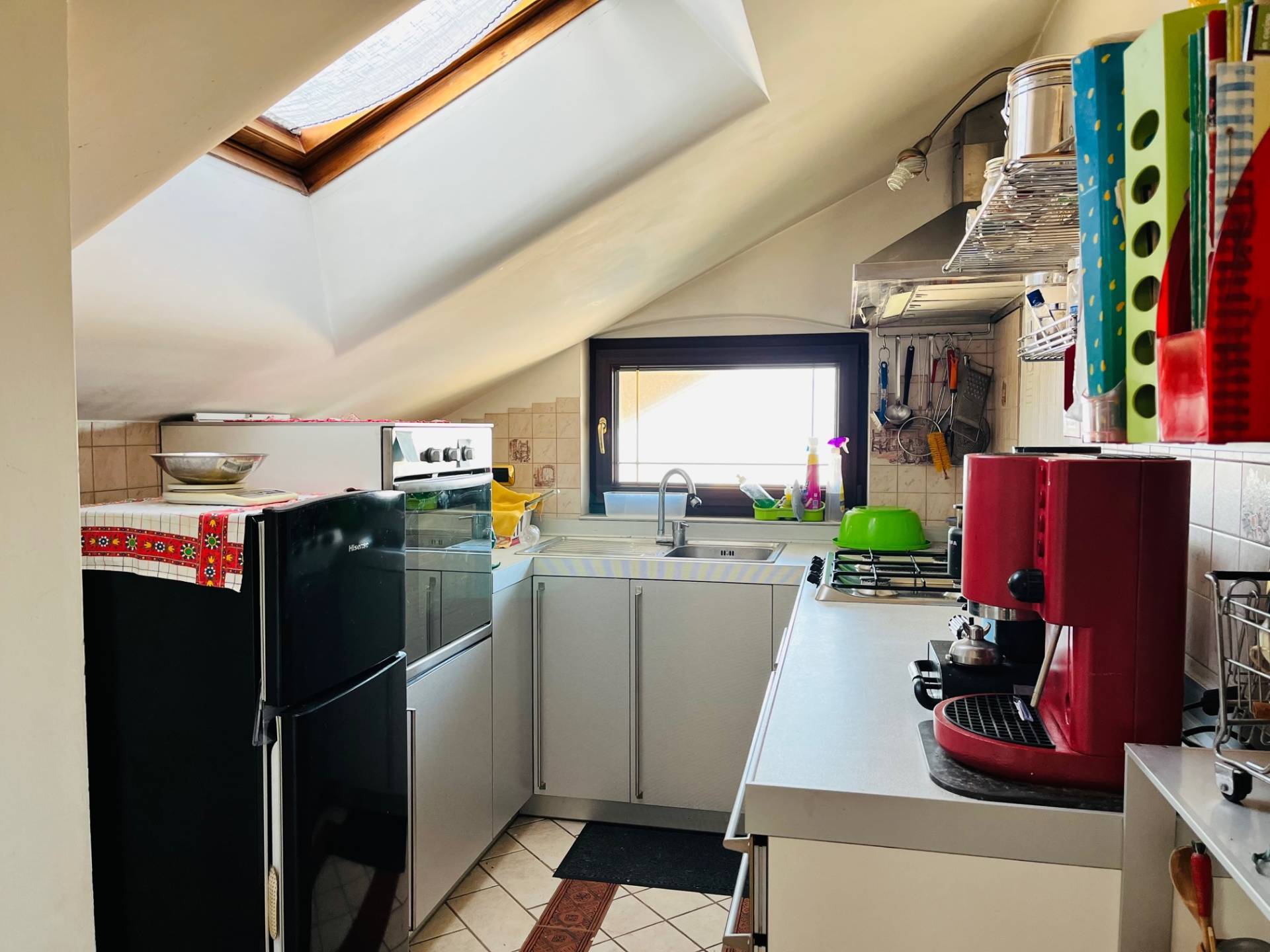 Doppio appartamento in vendita a Montemarciano, Marina di Montemarciano