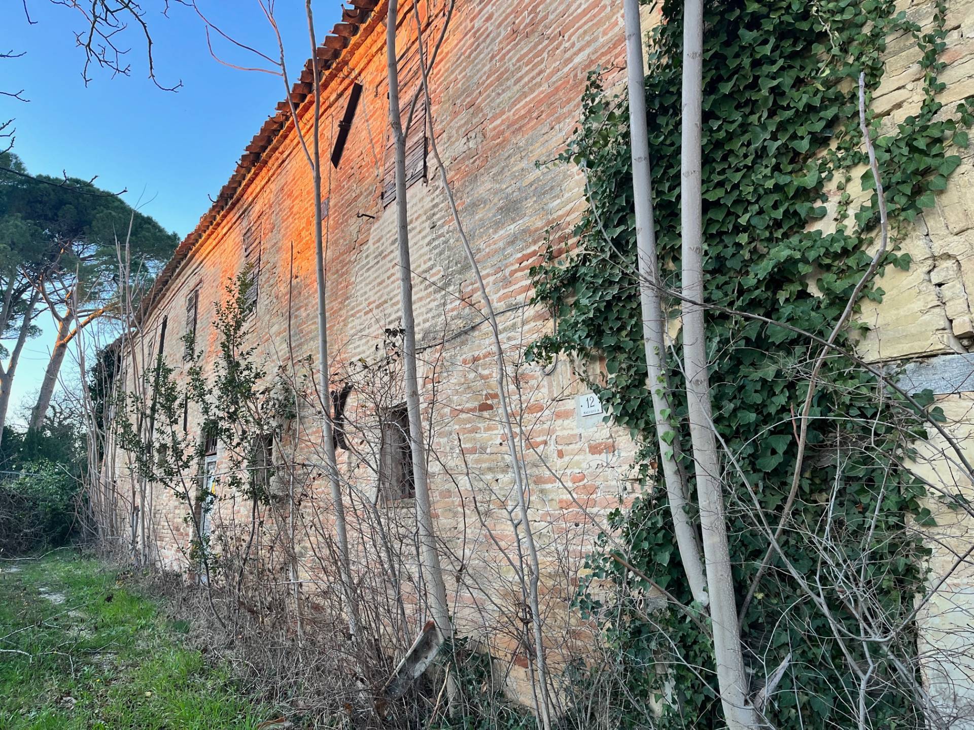 Casolare in vendita a Monte San Vito, Santa Lucia