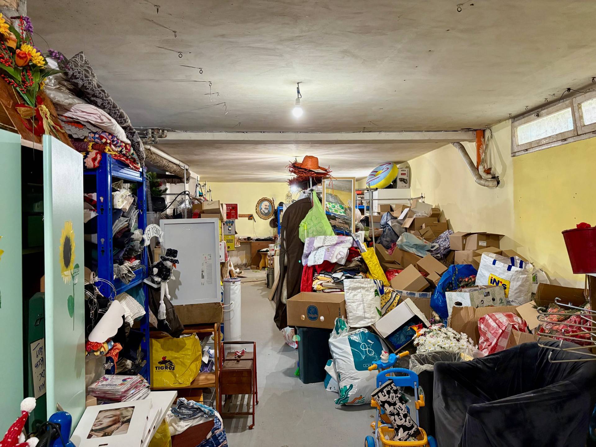 Box o garage in vendita a Montemarciano, Marina di Montemarciano