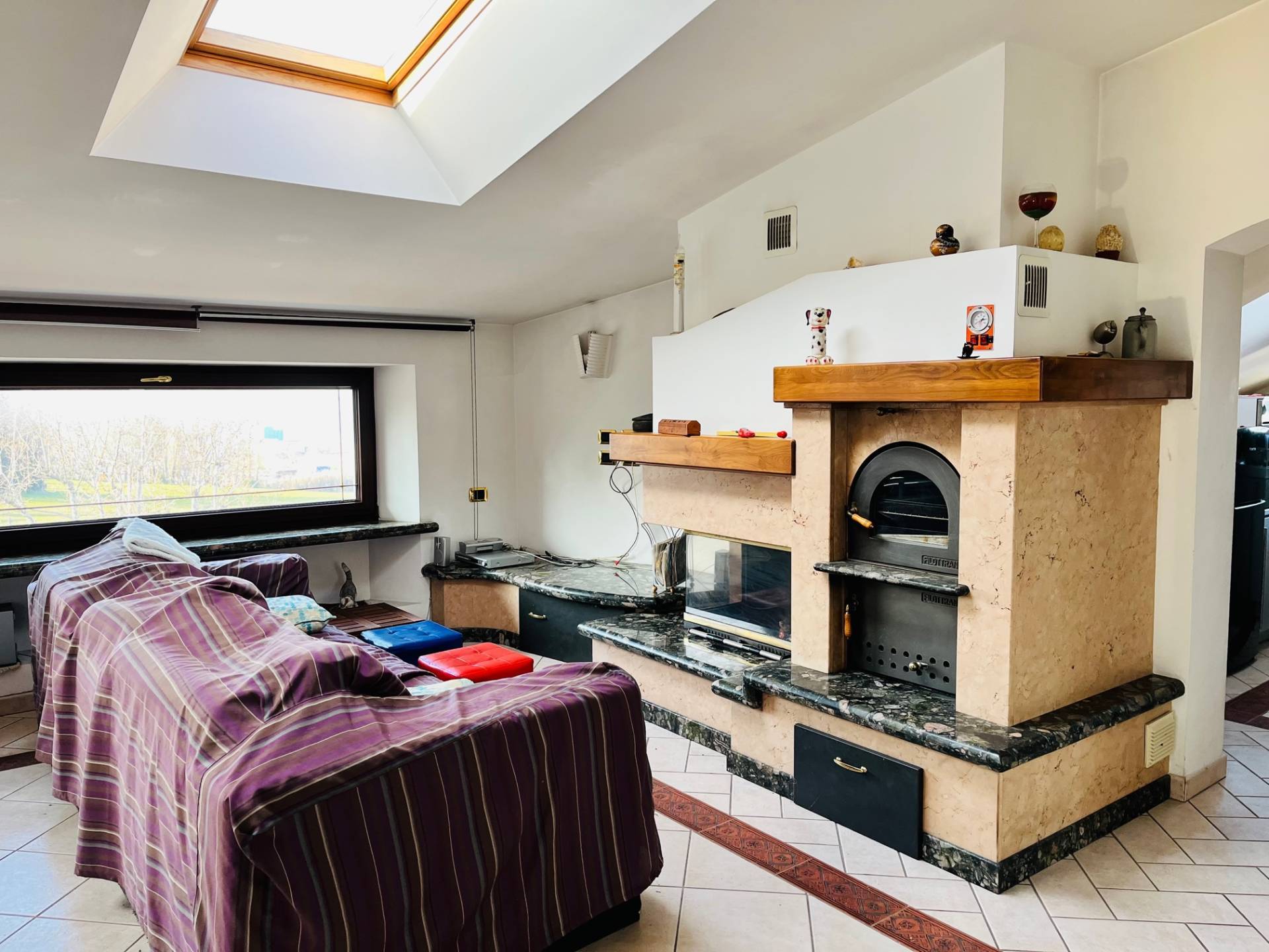 Doppio appartamento in vendita a Montemarciano, Marina di Montemarciano