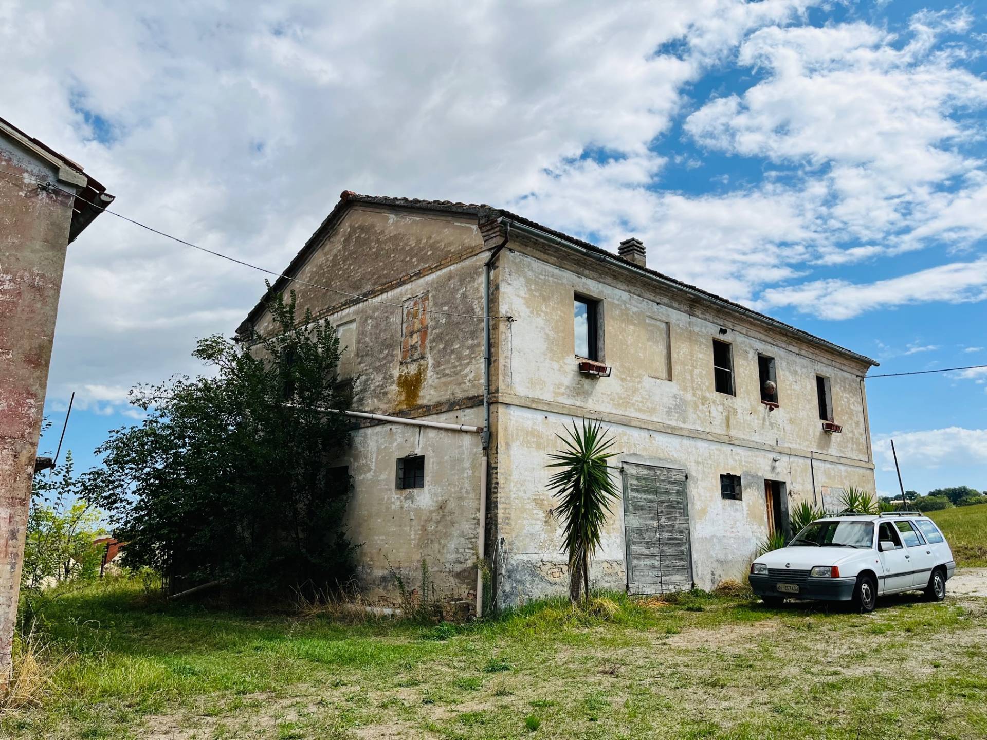 Doppio Casolare in vendita a Ostra