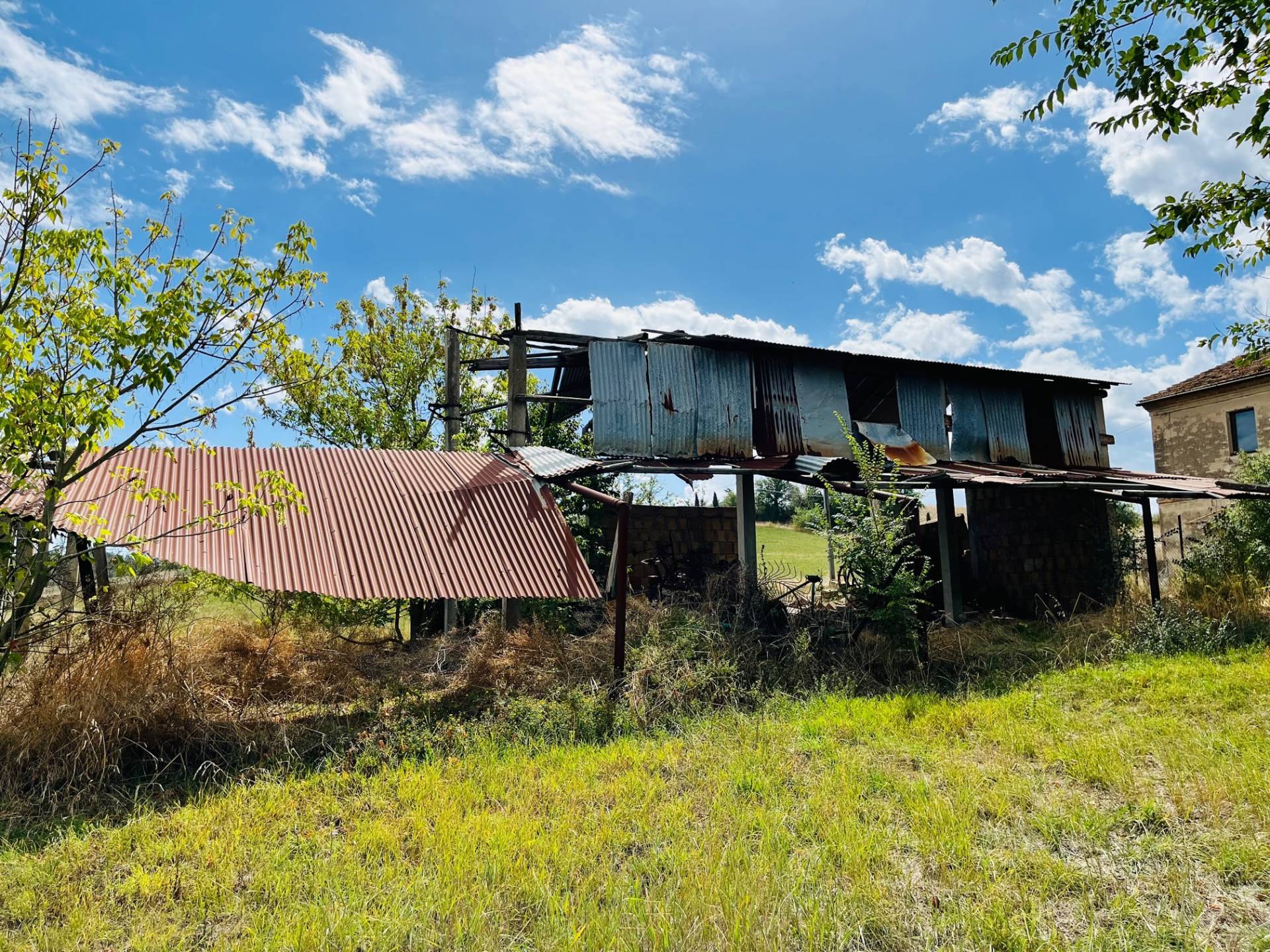 Doppio Casolare in vendita a Ostra