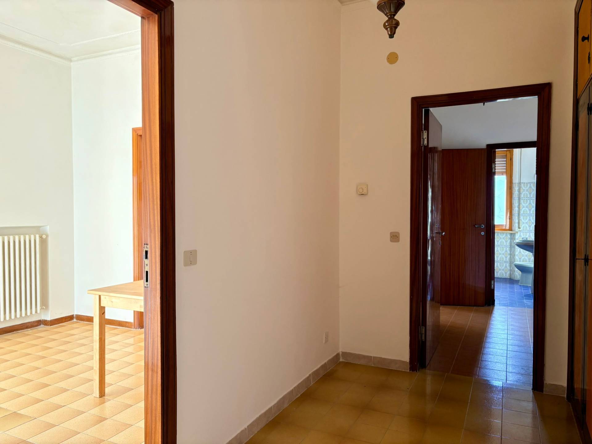 Appartamento in vendita a Montemarciano, Marina di Montemarciano