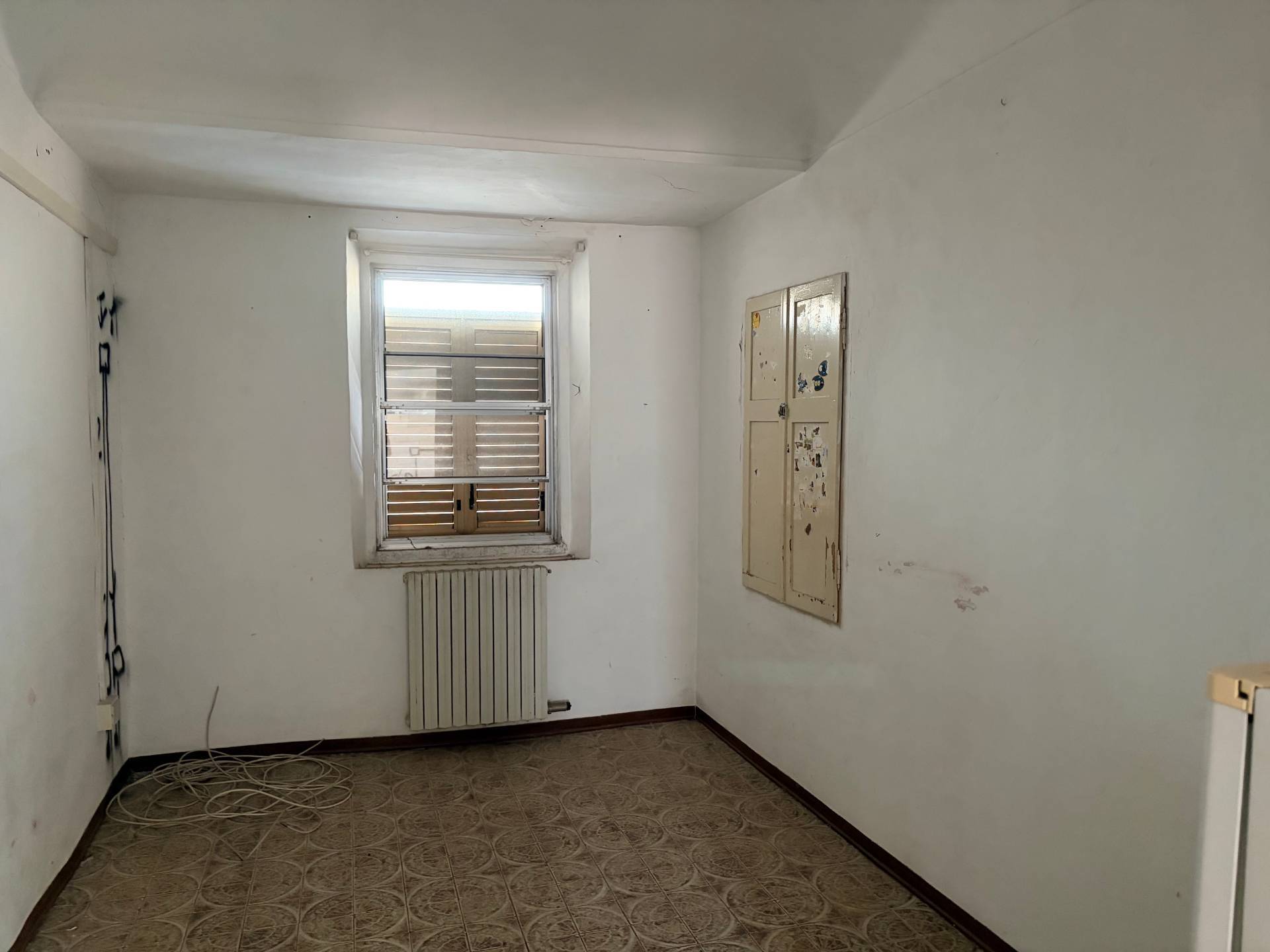 3 appartamenti e garage in vendita a Falconara Marittima