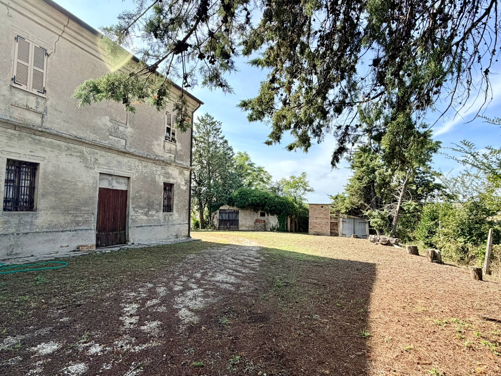 Casolare in vendita a Morro d'Alba