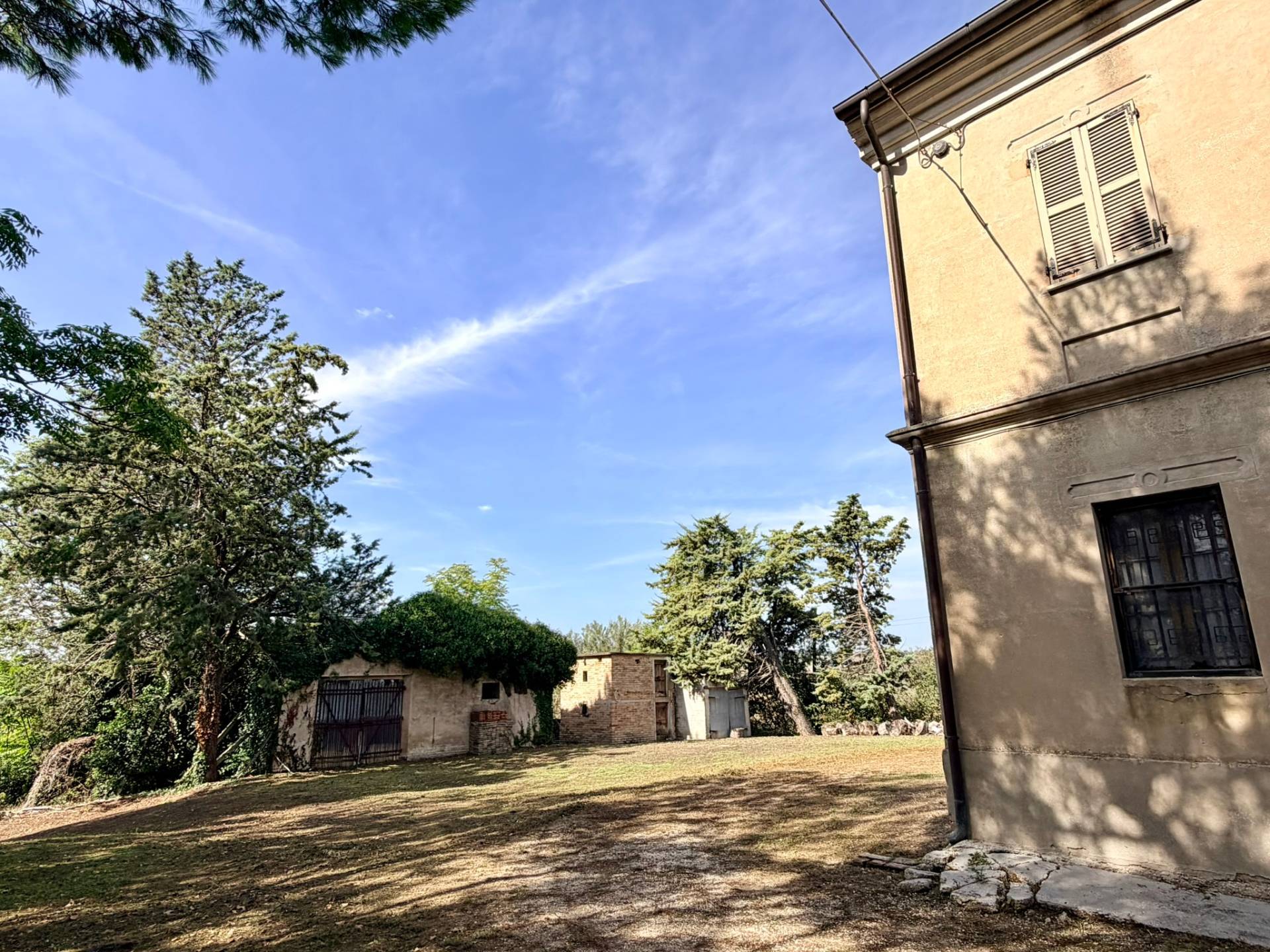 Casolare in vendita a Morro d'Alba