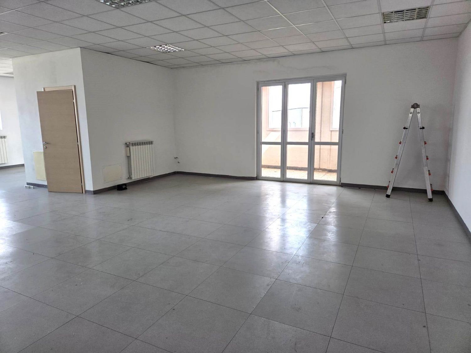 Ufficio in affitto in via valdossola 3, Vimercate