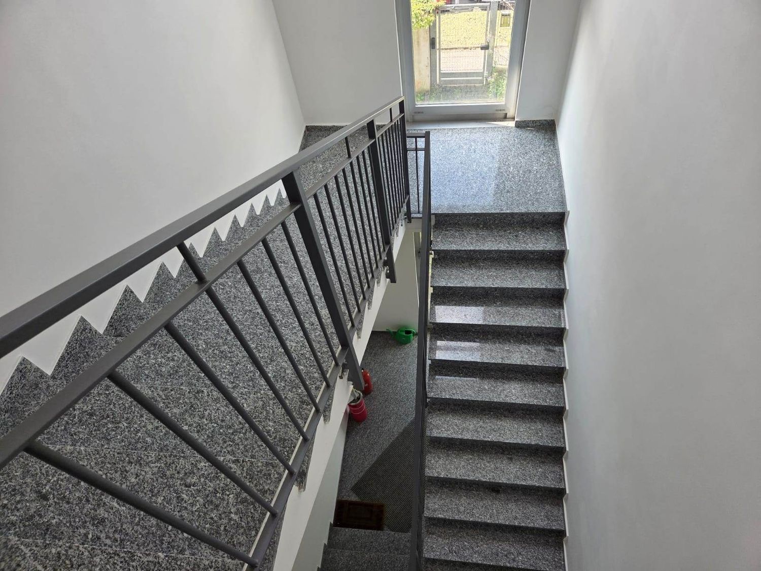 Capannone in vendita in via trento 0, Vimercate