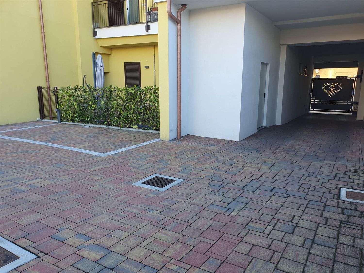 Box/Garage 12mq in vendita in via monte sabotino 38, Sesto San Giovanni