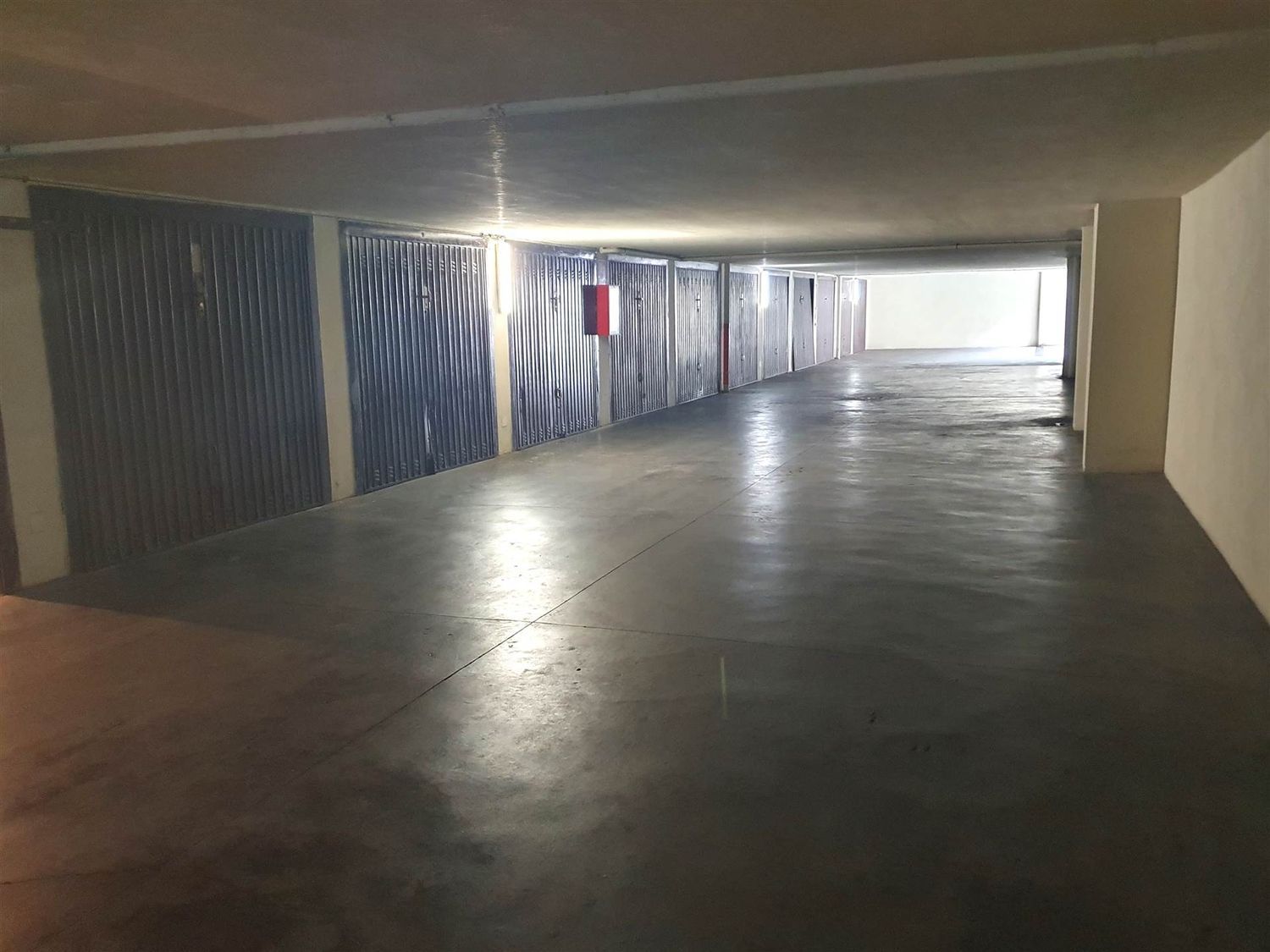 Box/Garage 13mq in vendita in via xxiv maggio 35, Sesto San Giovanni