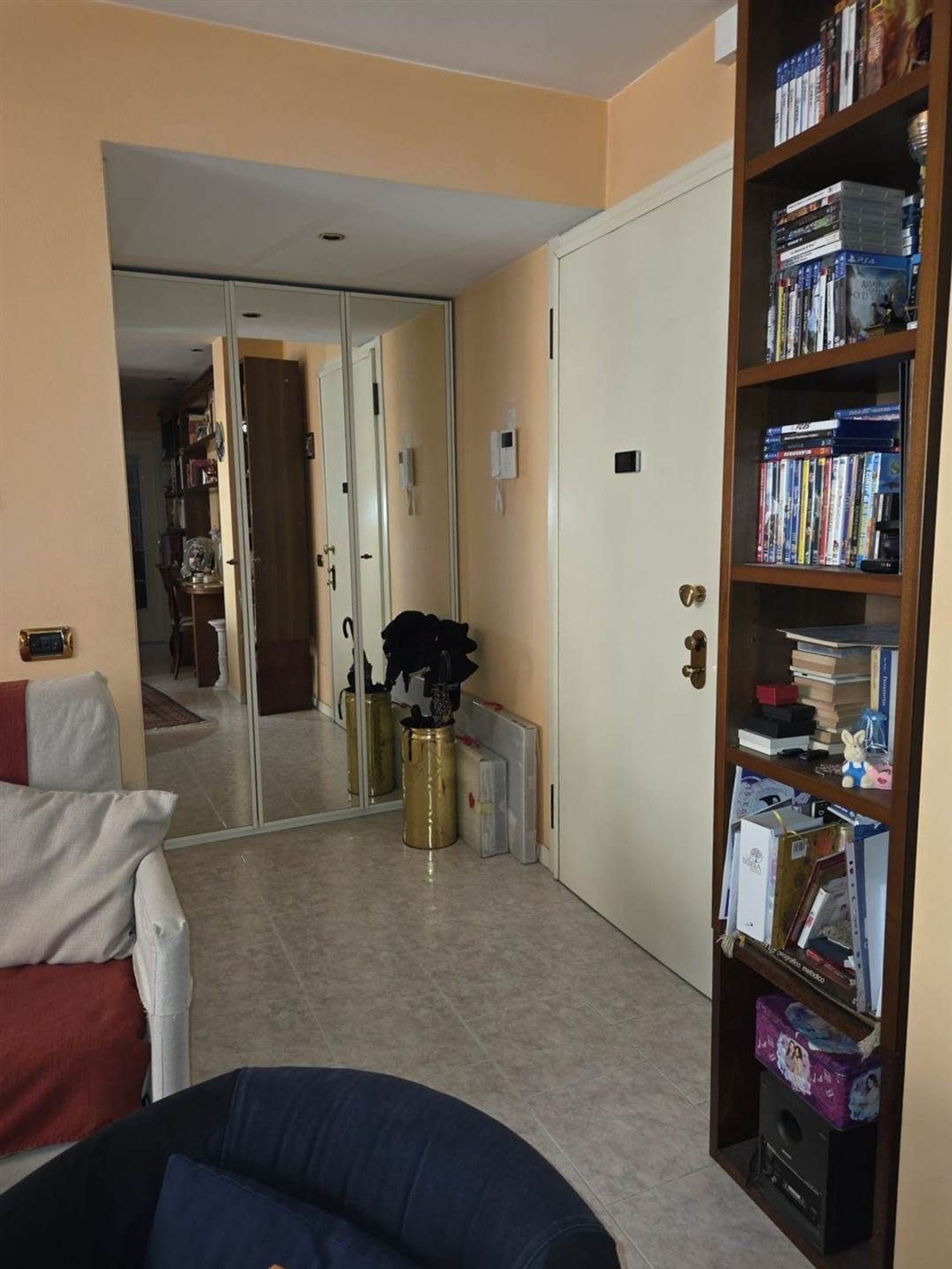 Bilocale in vendita in via francesco petrarca 88, Sesto San Giovanni