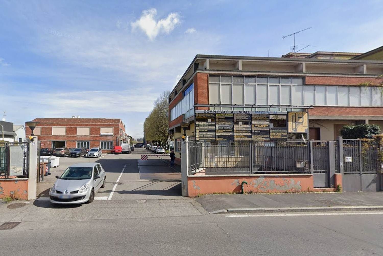 Capannone in vendita in via giuseppe mazzini 33, Sesto San Giovanni