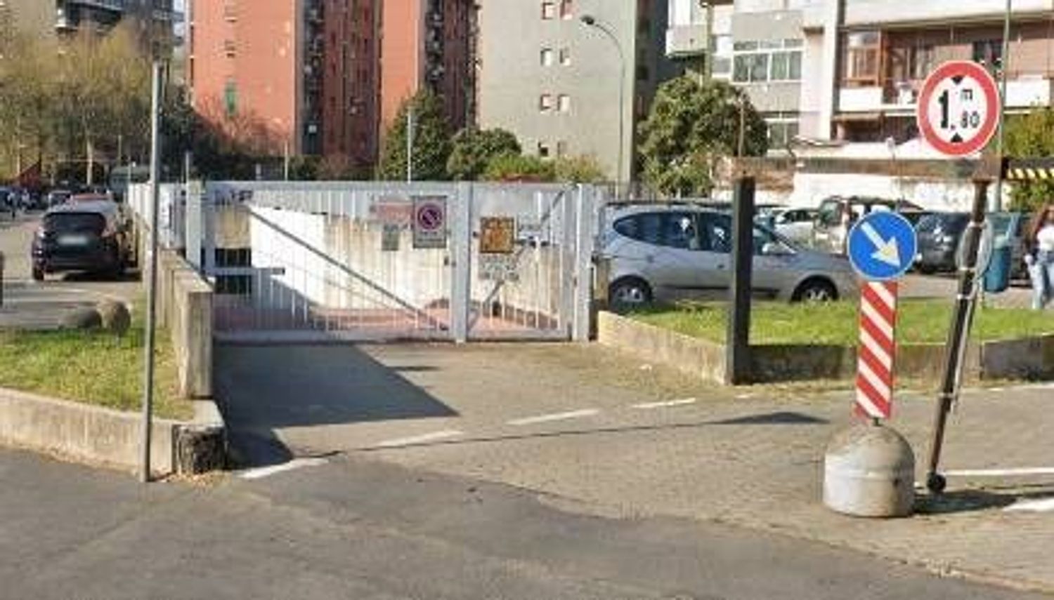 Box/Garage 14mq in affitto in via via monte grappa 0, Sesto San Giovanni