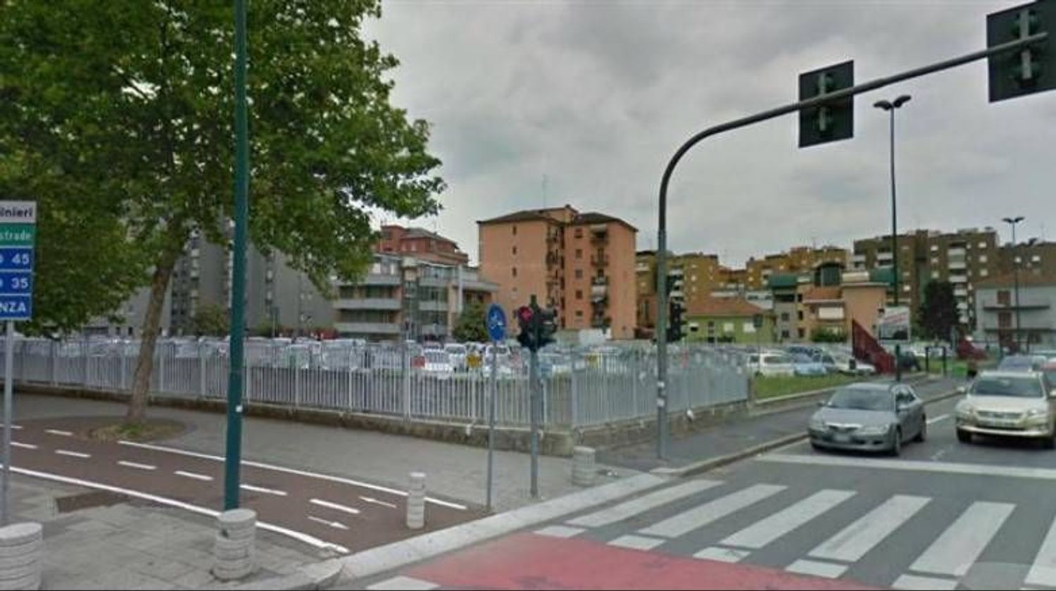 Box/Garage 14mq in affitto in via via monte grappa 0, Sesto San Giovanni