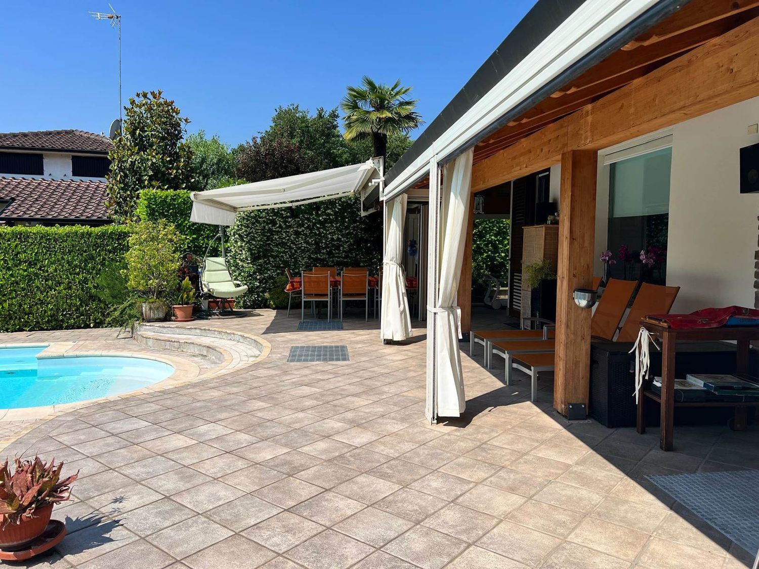 Villa in vendita in villaggio larco 6, Sotto il Monte Giovanni XXIII