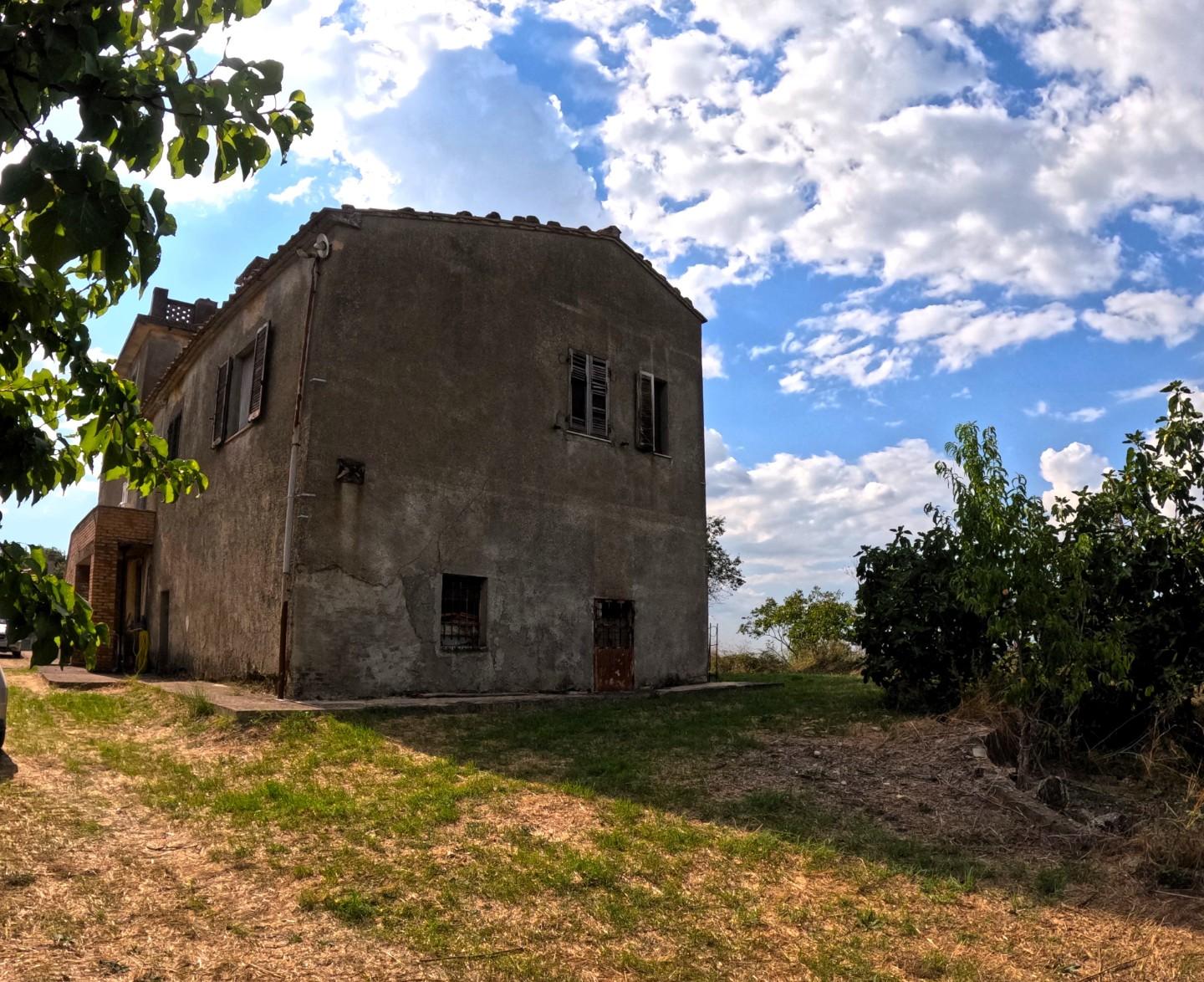 Casa indipendente in vendita a Volterra