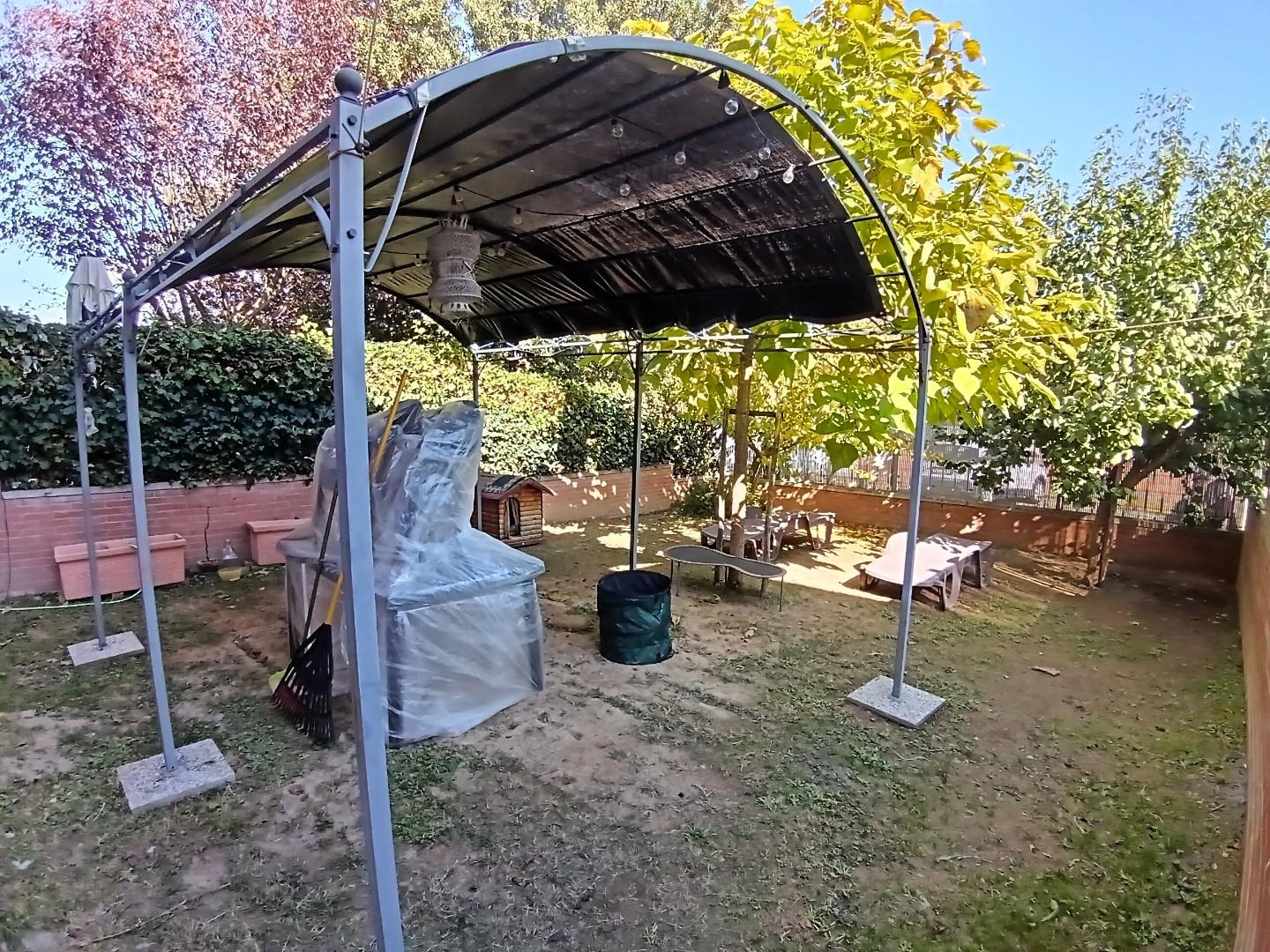 Casa indipendente con giardino a Colle di Val d'Elsa