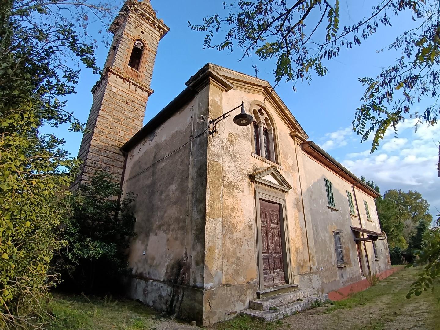 Rustico con giardino a Poggibonsi