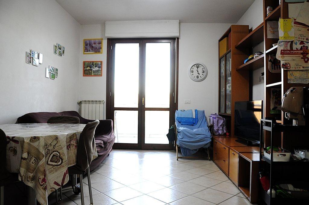 Trilocale con terrazzo a Colle di Val d'Elsa